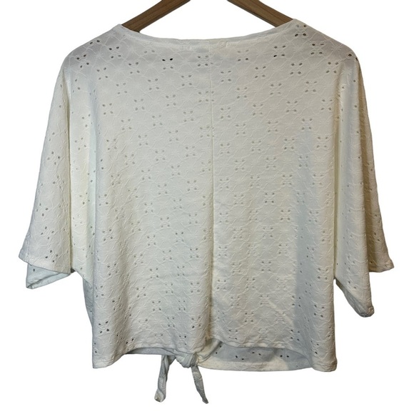 Caution to the Wind Eyelet Cropped Top Dolman Sleeves Scoop Neck Tie FrontMedium - Picture 2 of 8